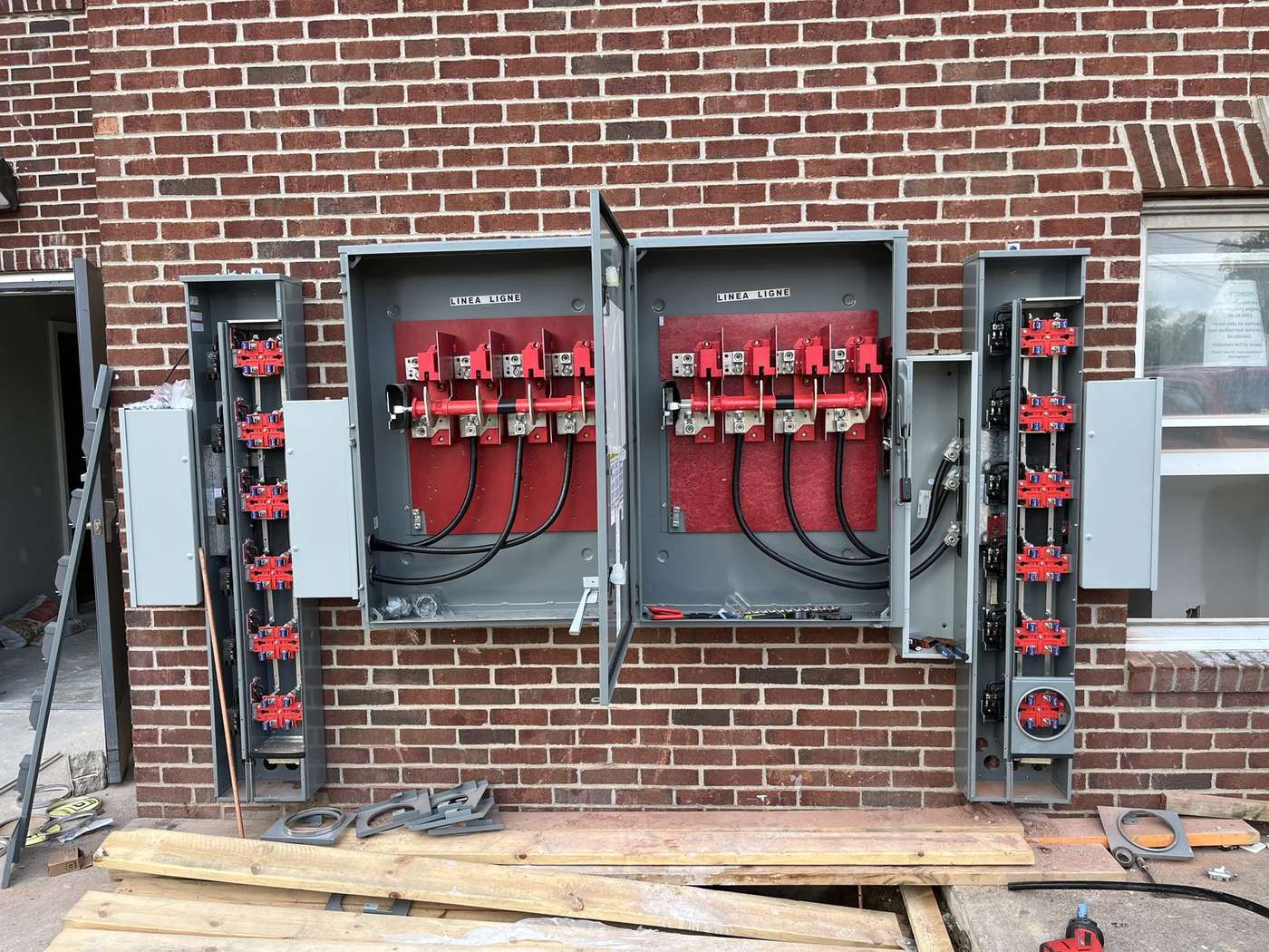Commercial service equipment